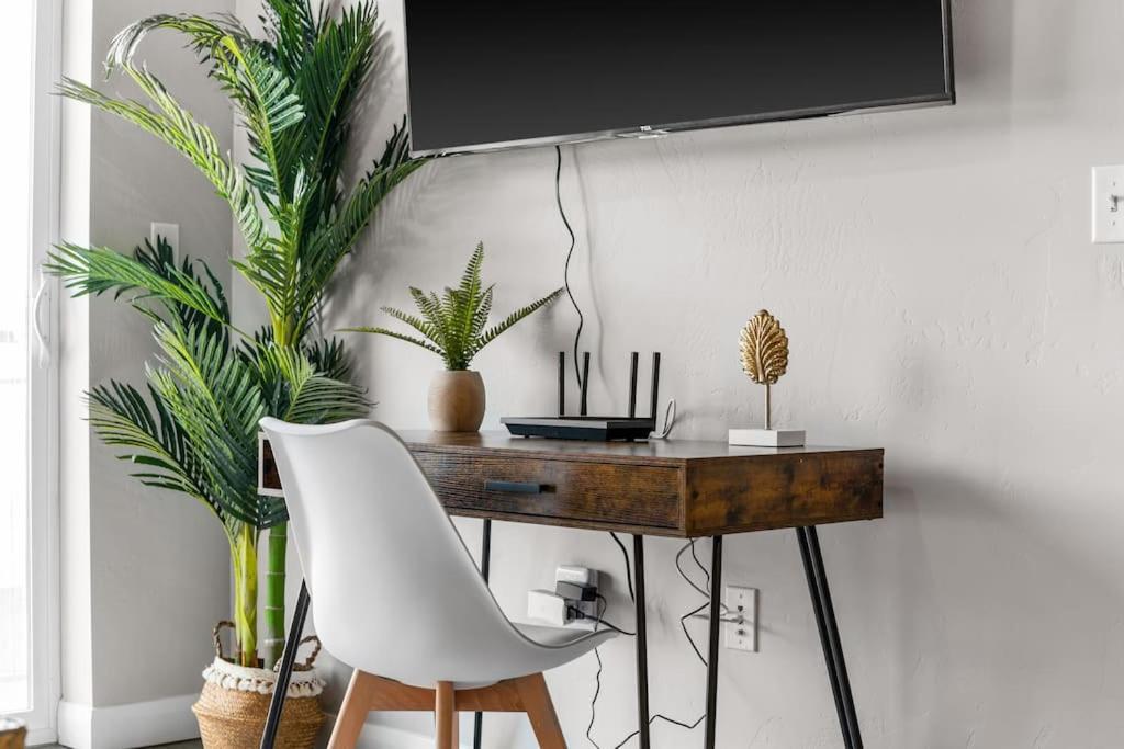 City View Boho Apt Stocked W Everything You Need Salt Lake City Exteriör bild