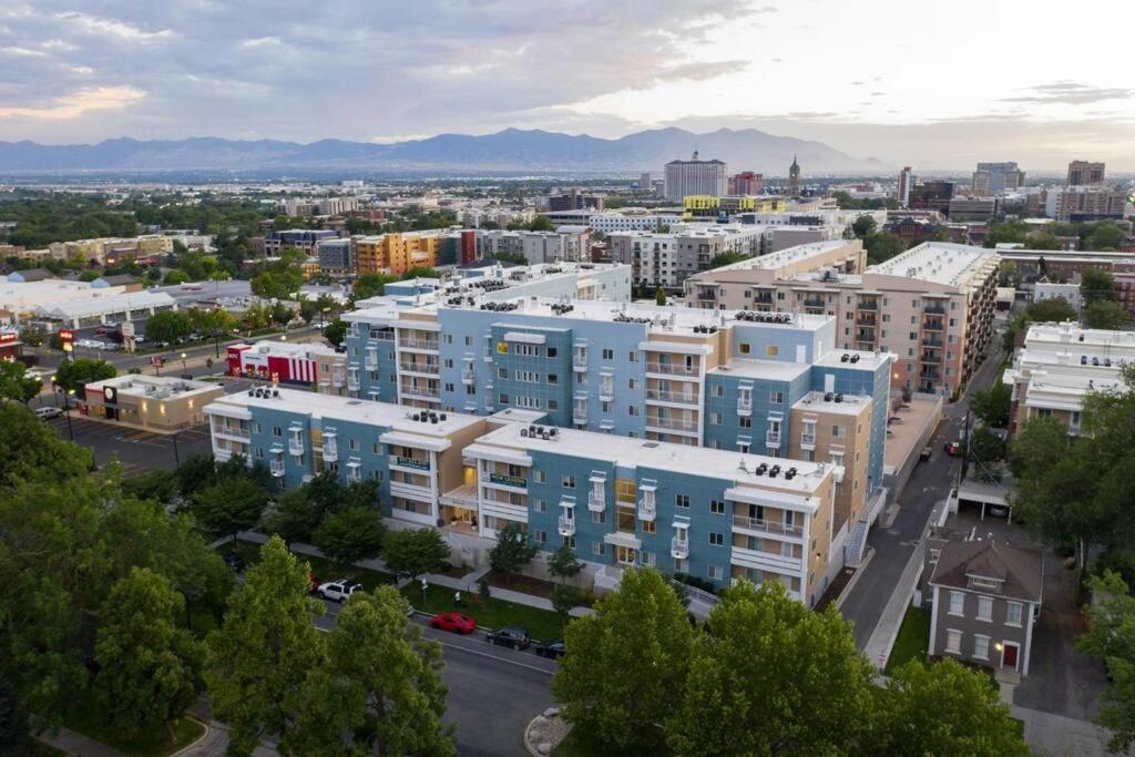 City View Boho Apt Stocked W Everything You Need Salt Lake City Exteriör bild