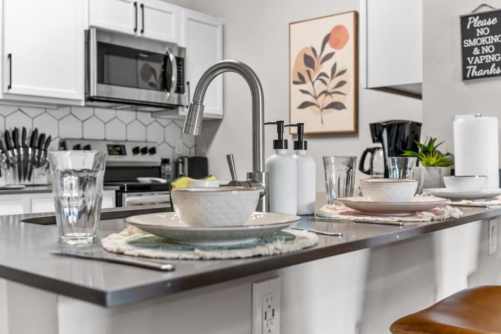 City View Boho Apt Stocked W Everything You Need Salt Lake City Exteriör bild
