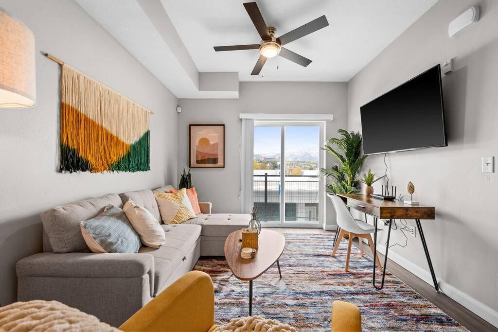 City View Boho Apt Stocked W Everything You Need Salt Lake City Exteriör bild