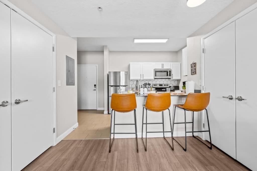 City View Boho Apt Stocked W Everything You Need Salt Lake City Exteriör bild